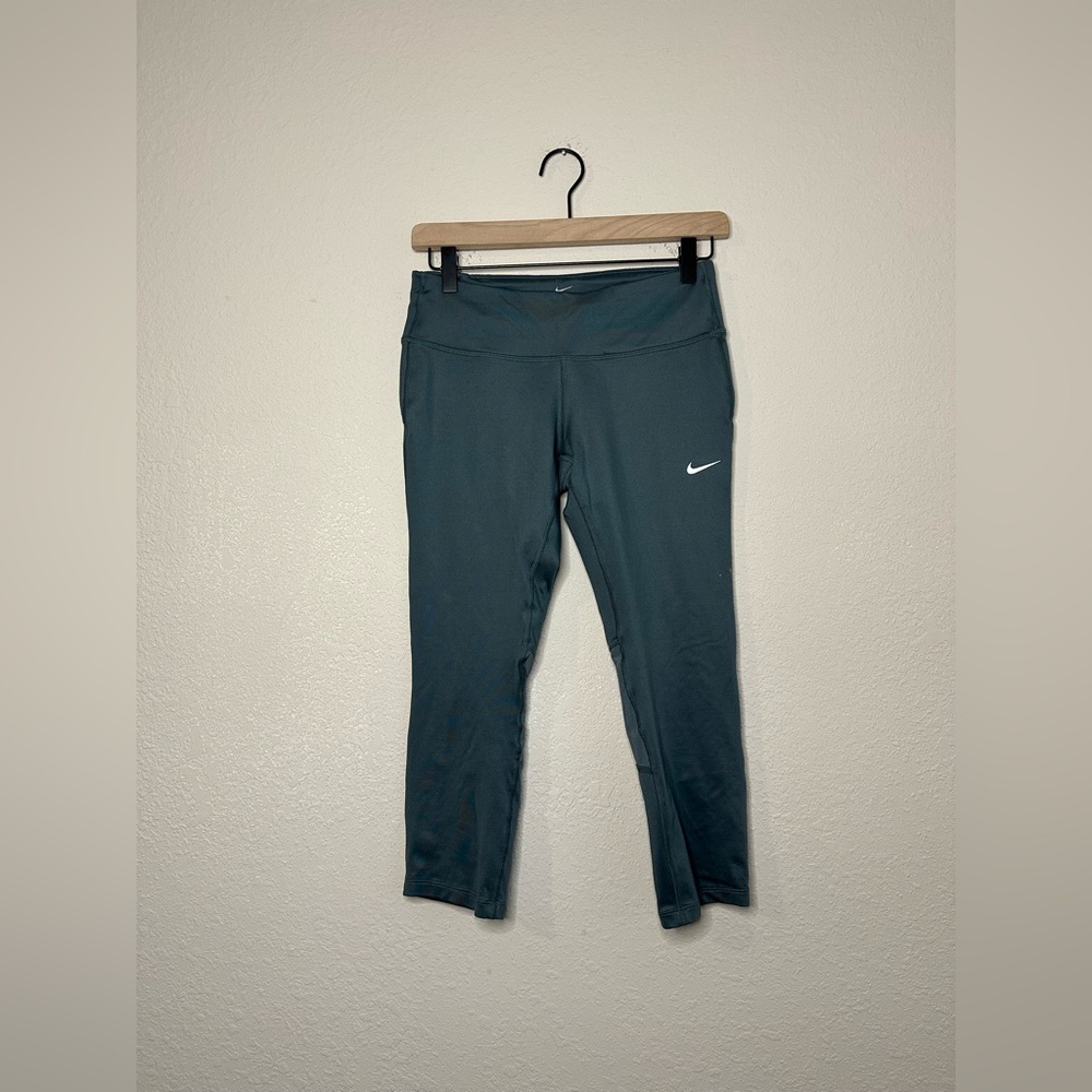 Nike Green Capri Leggings Size Small